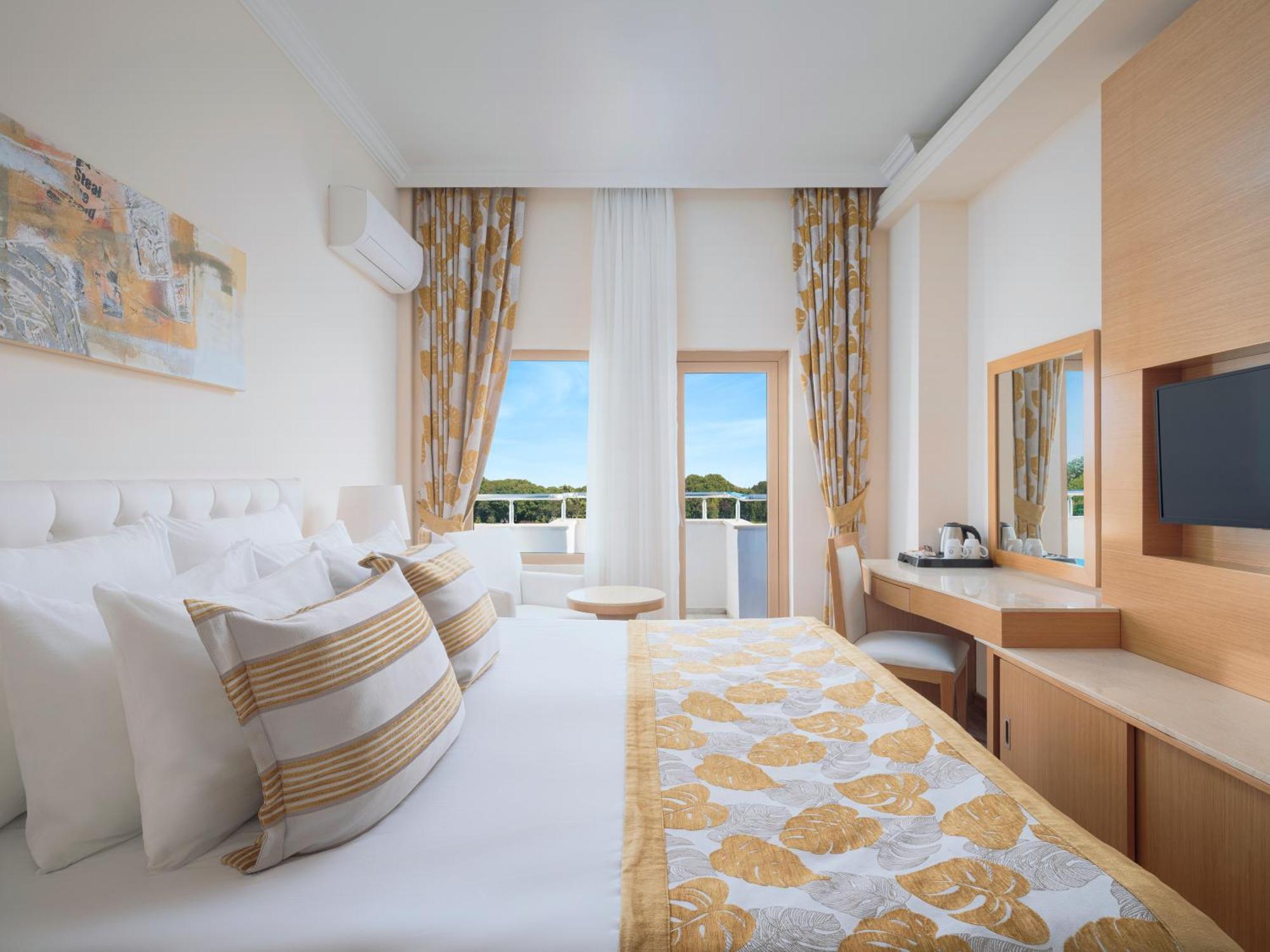 Selectum Noa Belek Hotel ภายนอก รูปภาพ